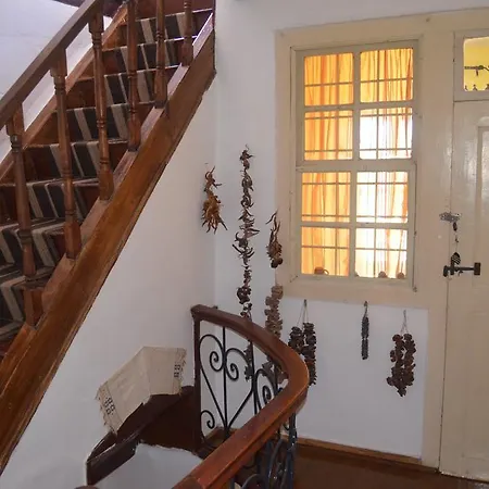 Guest house Taksiyarhis