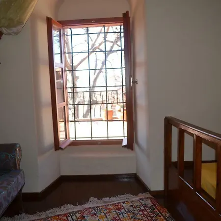 Guest house Taksiyarhis 3*