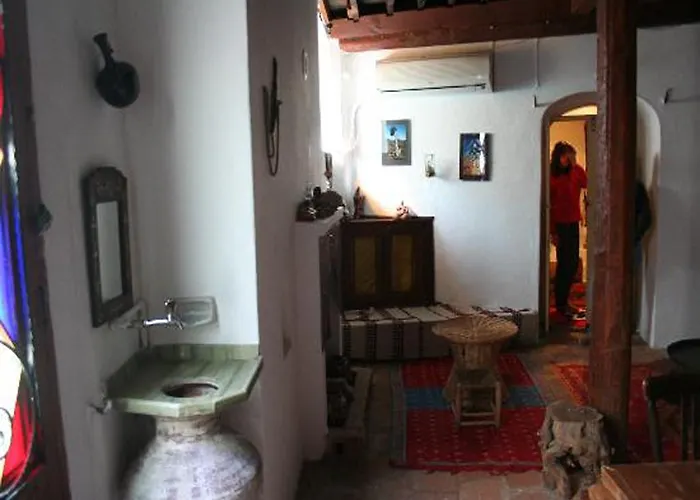 Taksiyarhis 招待所 Ayvalı