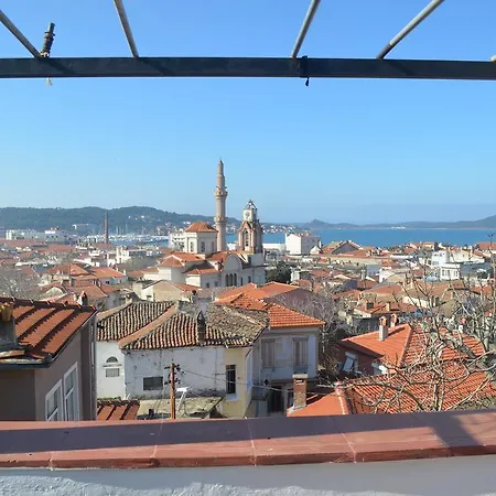 Pensjonat Taksiyarhis Ayvalı