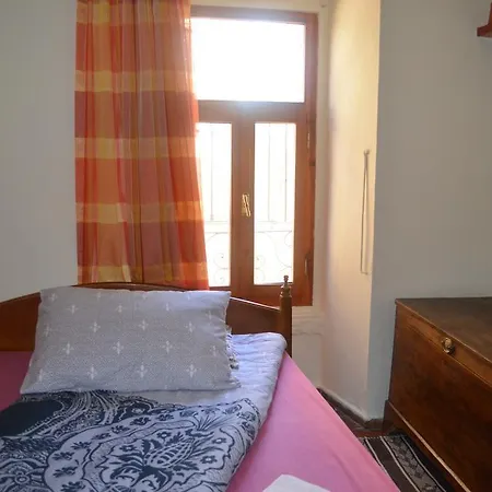 Taksiyarhis Pensjonat Ayvalı