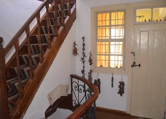 بيت ضيافة Taksiyarhis